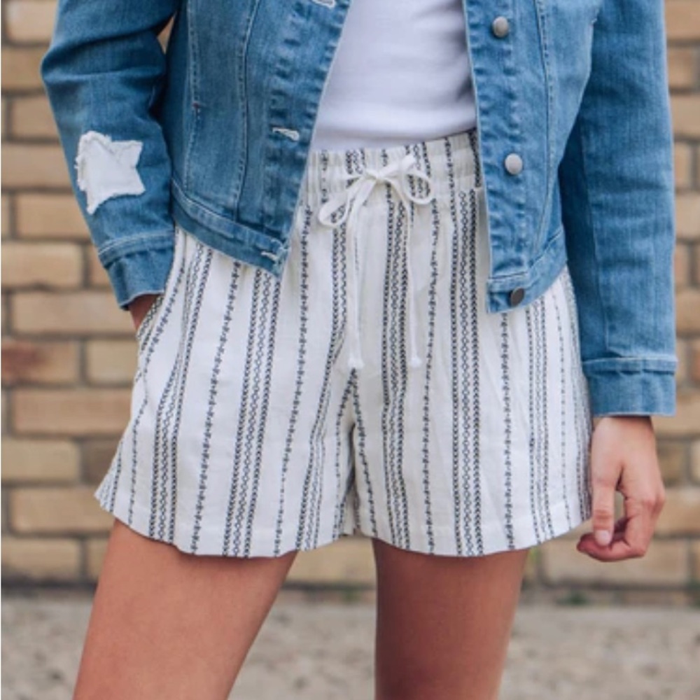 Old Navy Casual Linen Shorts Size L